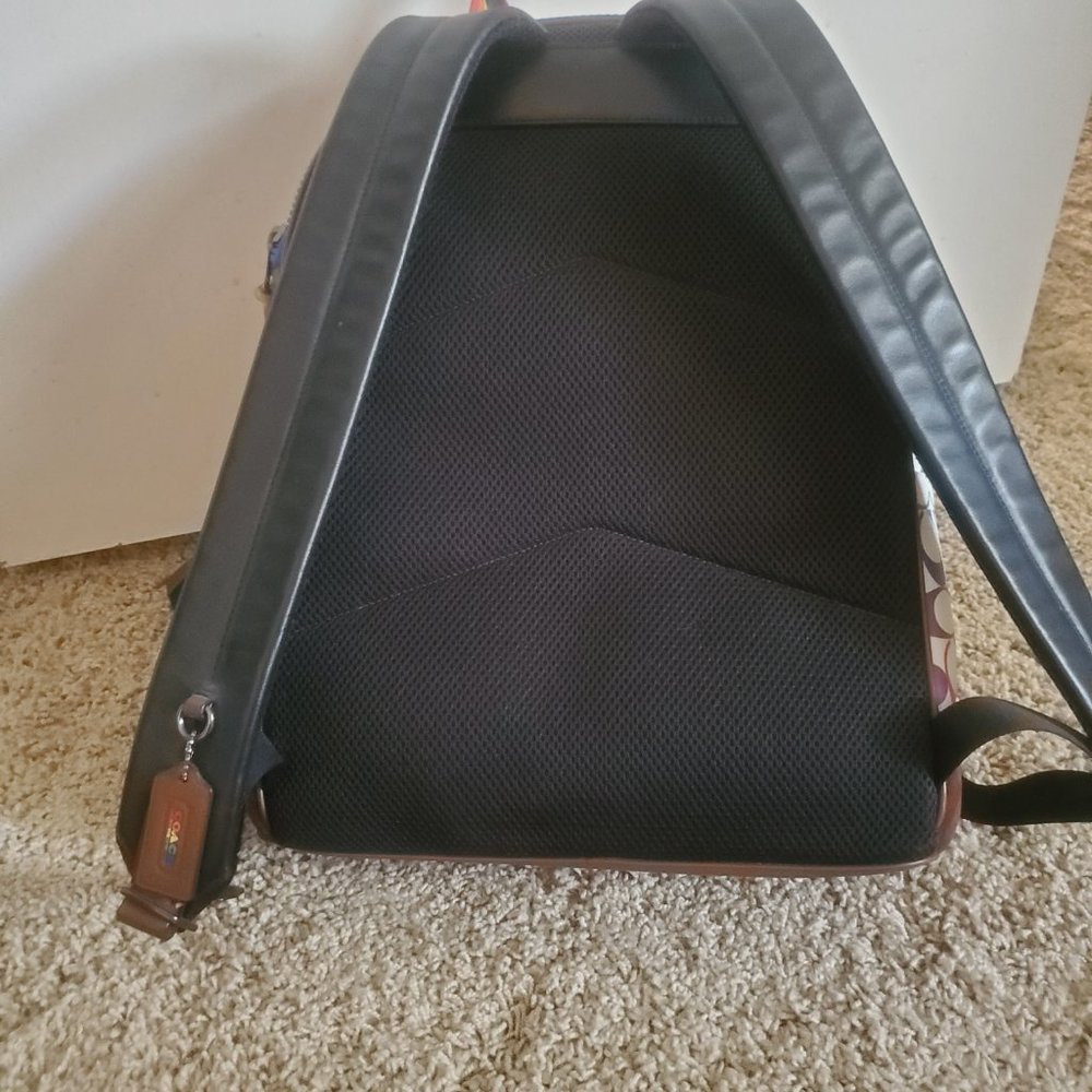 Coach LGTB backpack - Picture 3 of 3